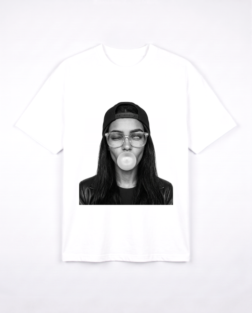 BUBBLE GUM white tee front